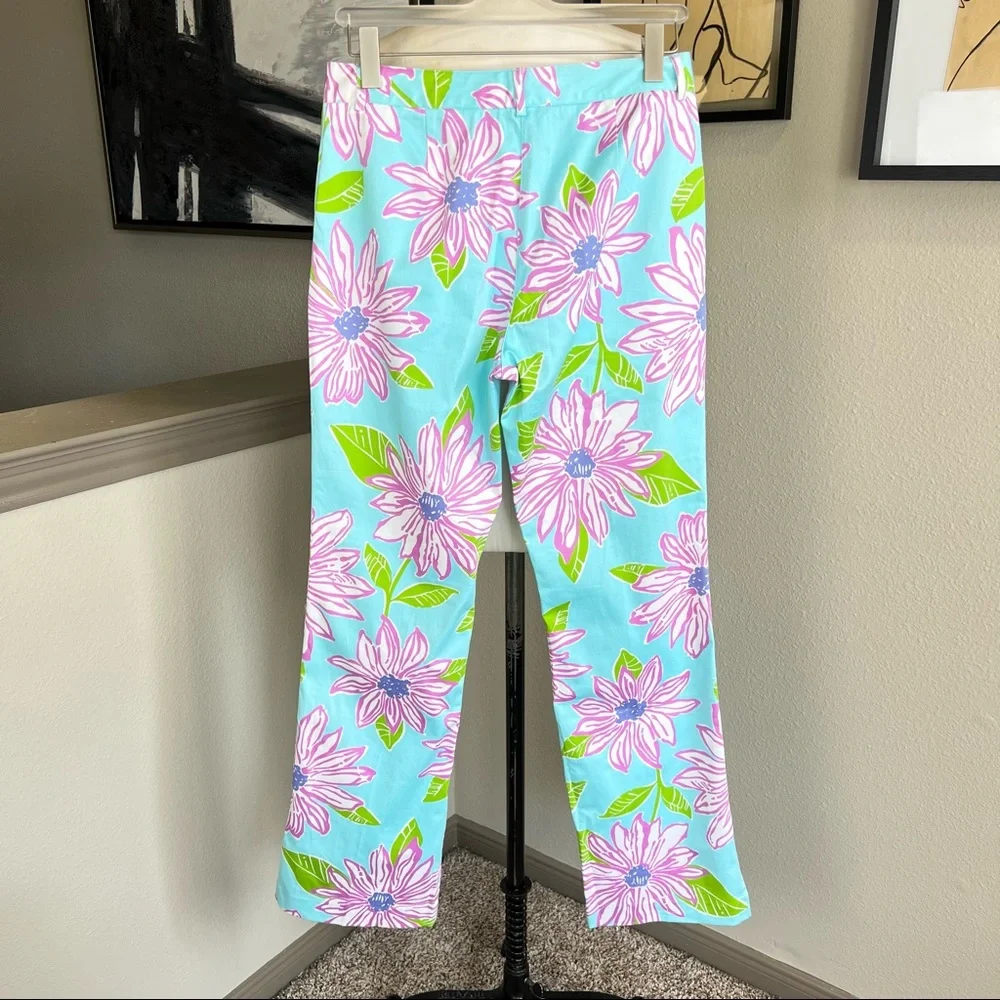 LILLY PULITZER bright floral vintage white label pants in To Paulie print - Picture 2 of 7